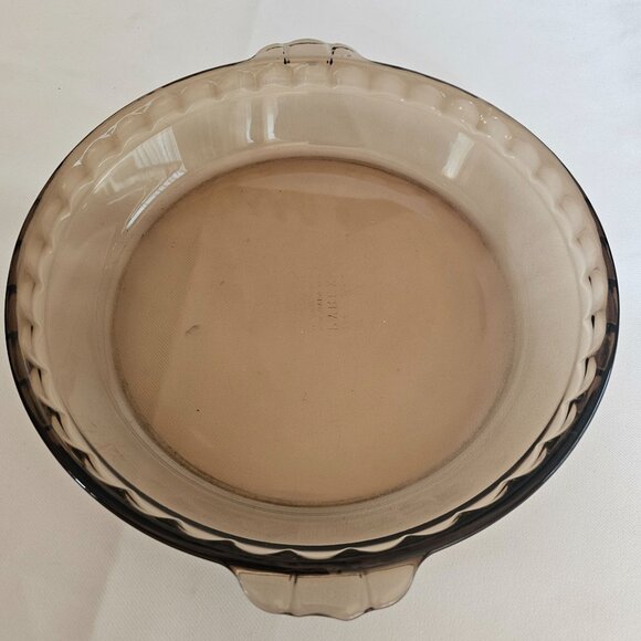 Pyrex Visions Amber Glass Fluted Pie Pan #229 crimped brown deep dish plate 10" - Picture 5 of 12